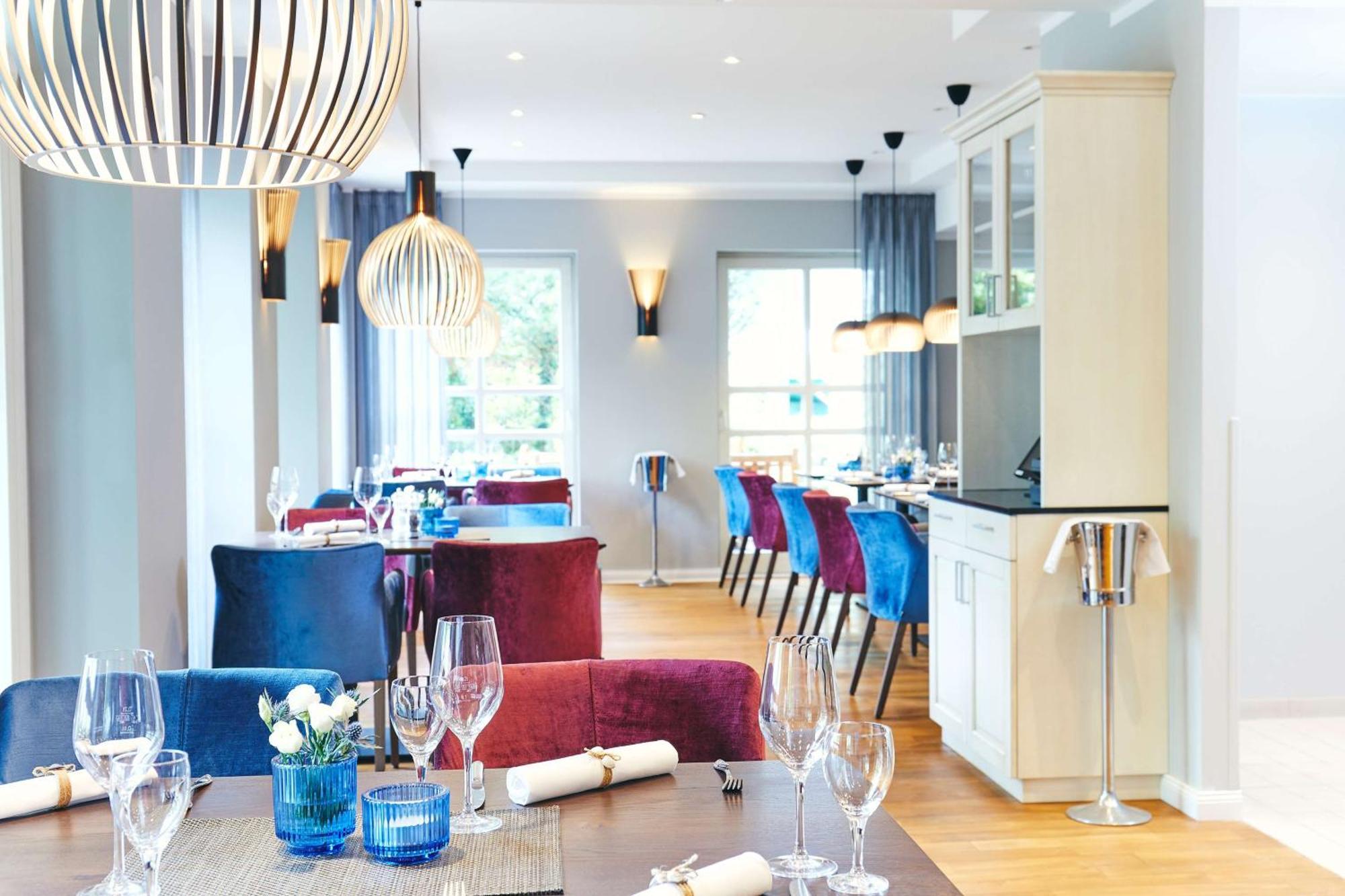 Dorint Strandresort & Spa Ostseebad Wustrow Wustrow  Exteriör bild