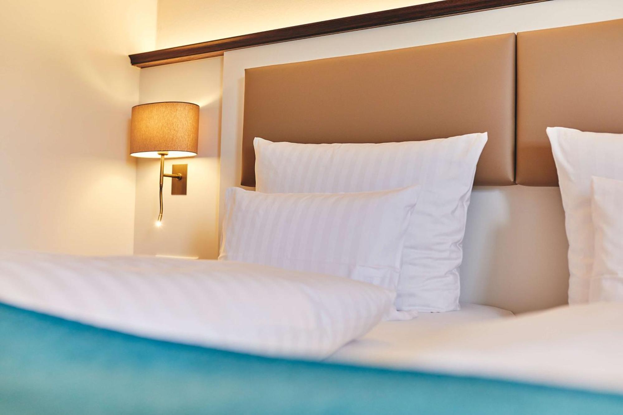 Dorint Strandresort & Spa Ostseebad Wustrow Wustrow  Exteriör bild